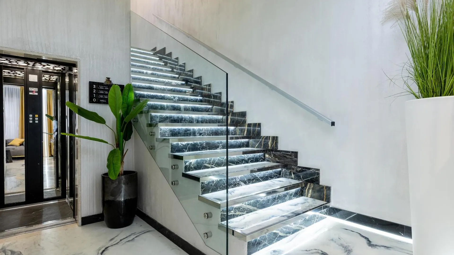 La Tour Palace Hotel & Restaurant 里米尼 3*,