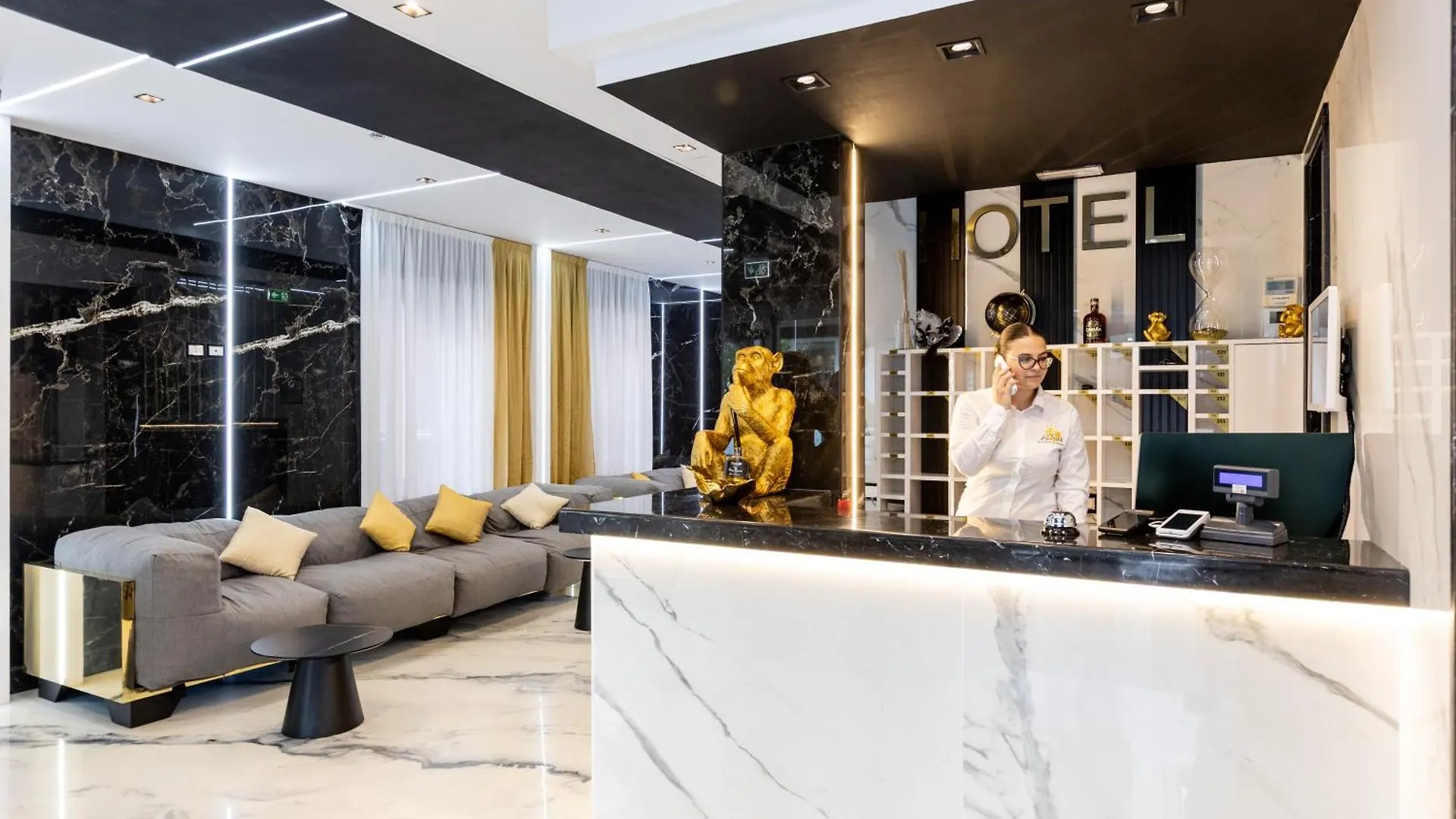 La Tour Palace Hotel & Restaurant 里米尼 3*,